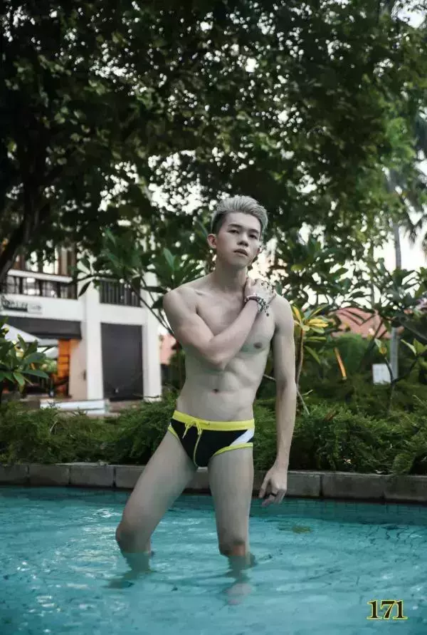 MAN  No.01 - Kuala Lumper Fashion