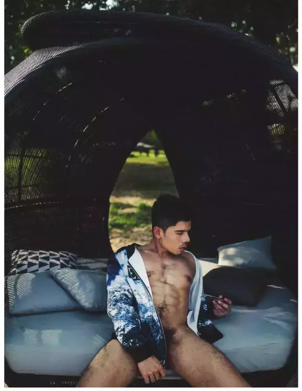 1000miles Magazine  Vol.1 - Nick Ittipat
