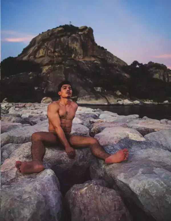 1000miles Magazine  Vol.1 - Nick Ittipat