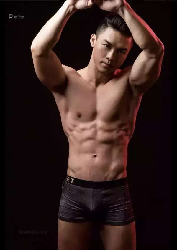 VIRILE 11