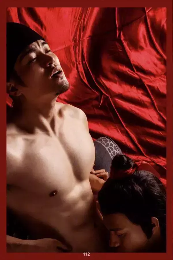 DaoXQ.KinG | HOÀNG THƯỢNG VÀ TÔI