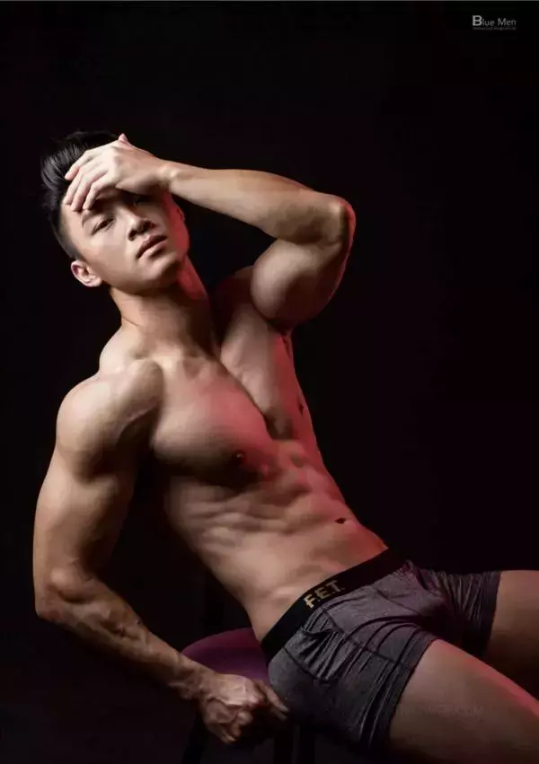 VIRILE 11