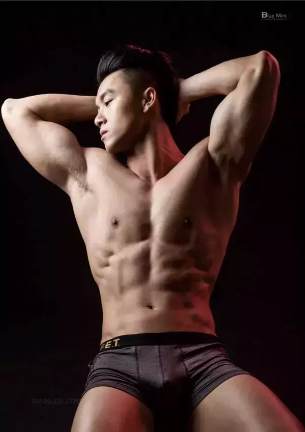 VIRILE 11