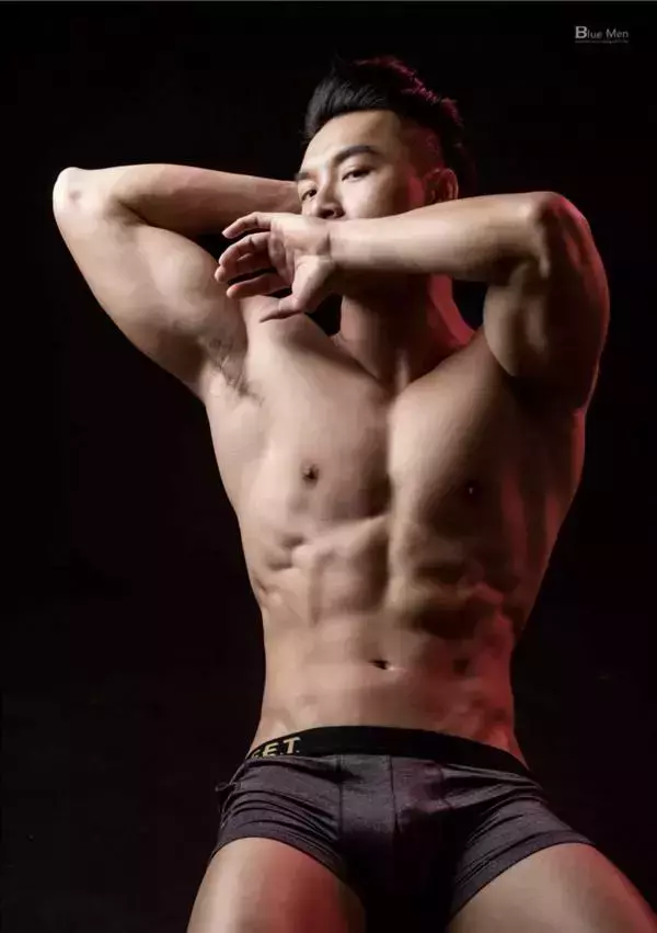VIRILE 11