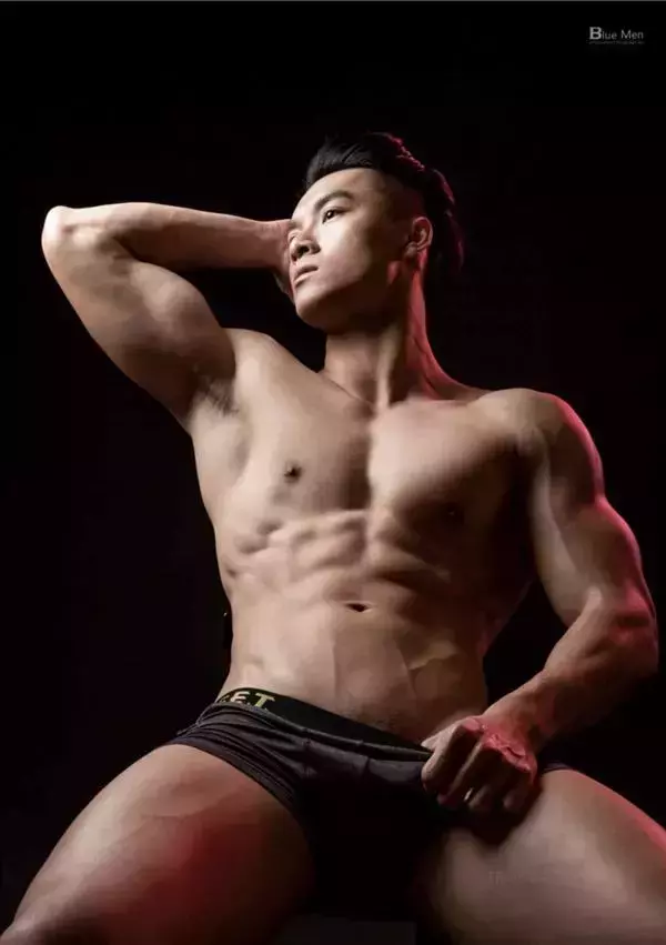 VIRILE 11