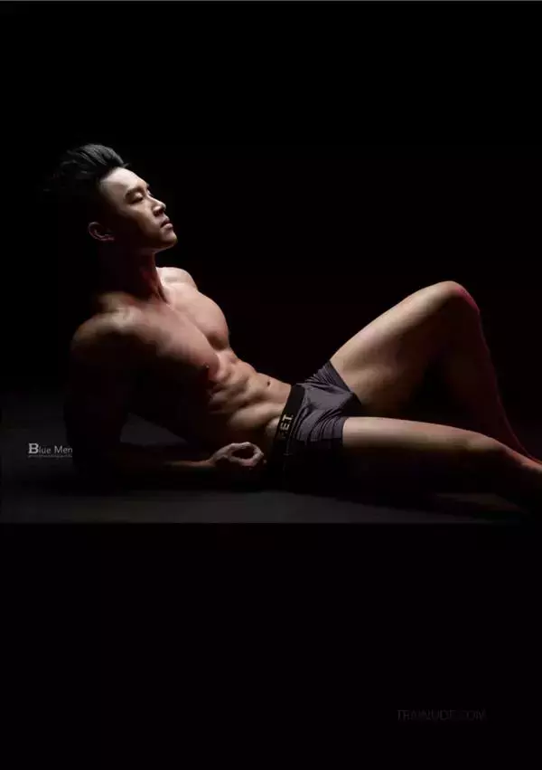 VIRILE 11