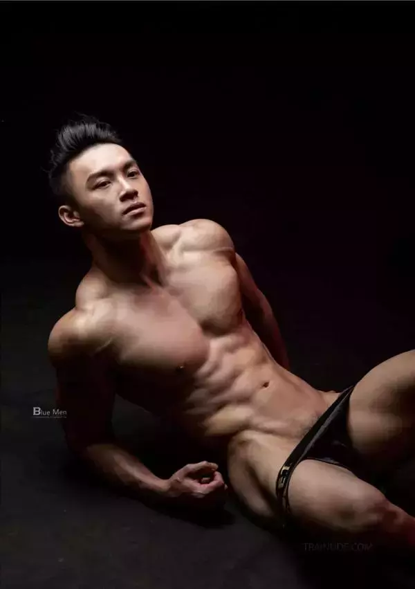 VIRILE 11