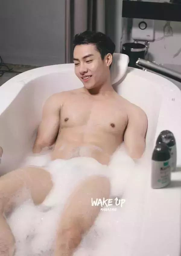 WAKE UP 04 | Hack Sathaporn