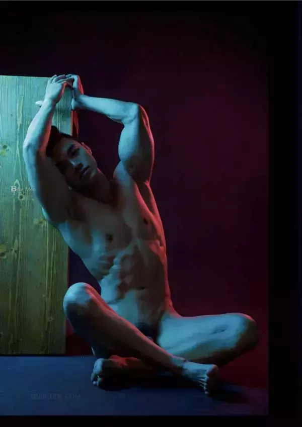 VIRILE 11