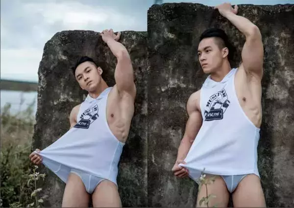 Virile no.05 (ebook + video)