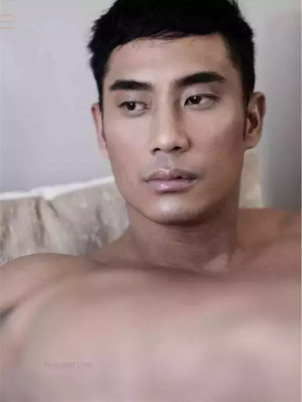 LABOUR-BKK issue 12 – BANK HEMANGKORN [Ebook+Video]