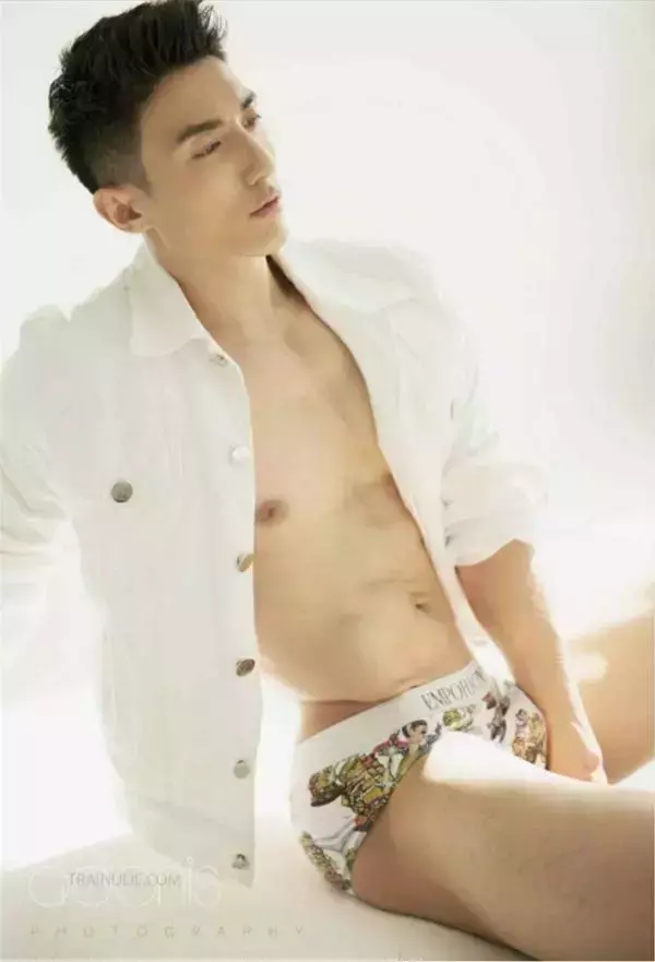 Jasper Liangliang Vol.01
