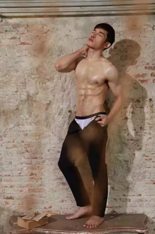 TXD Magazine Vol.5 | Arthur Awakening