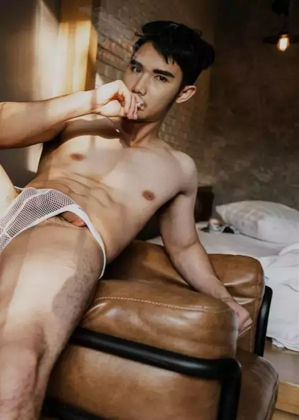 Route Photobook No.04 version nude [Ebook]