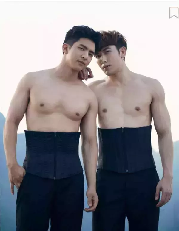 AWESOME MEN 8 | Bromance Gun &amp; Cartoon [ Ebook + Video ]
