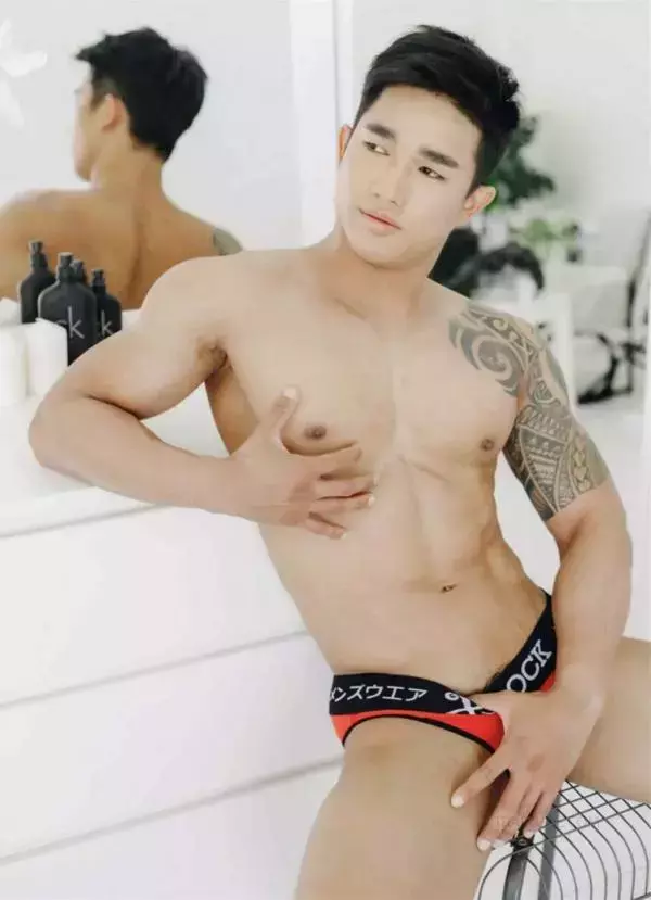 FETISH 19 | Earth Woraphong [ Ebook+Video ]
