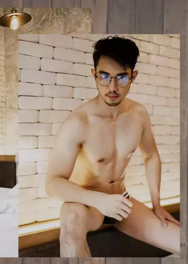 Route Photobook No.04 version nude [Ebook]