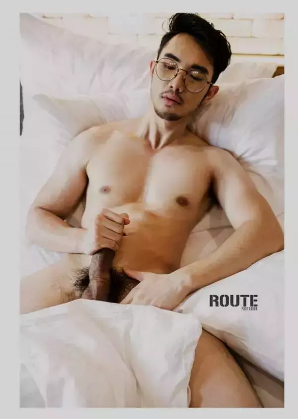Route Photobook No.04 version nude [Ebook]