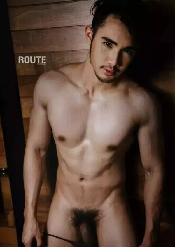Route Photobook No.04 version nude [Ebook]