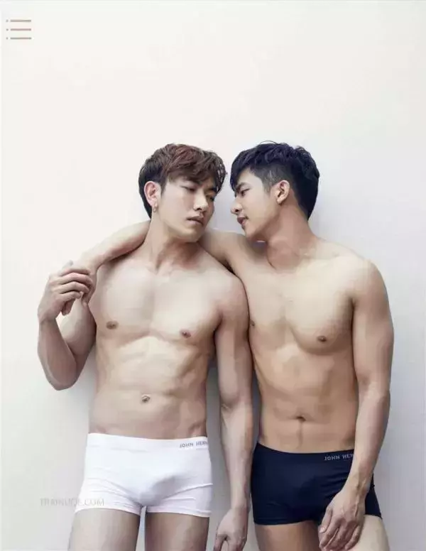 AWESOME MEN 8 | Bromance Gun &amp; Cartoon [ Ebook + Video ]