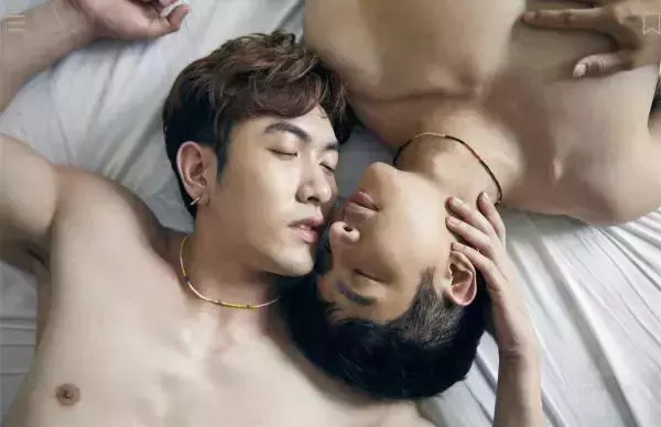 AWESOME MEN 8 | Bromance Gun &amp; Cartoon [ Ebook + Video ]