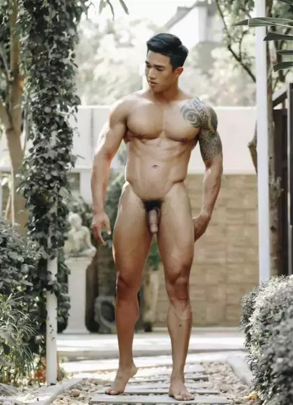 FETISH 19 | Earth Woraphong [ Ebook+Video ]