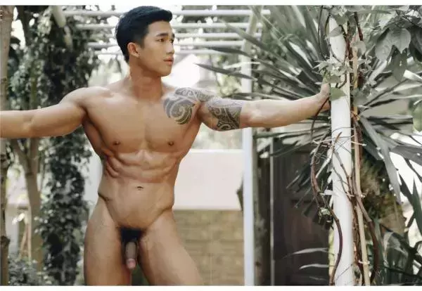 FETISH 19 | Earth Woraphong [ Ebook+Video ]