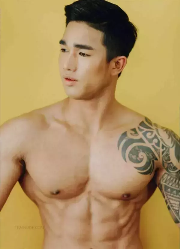 FETISH 19 | Earth Woraphong [ Ebook+Video ]