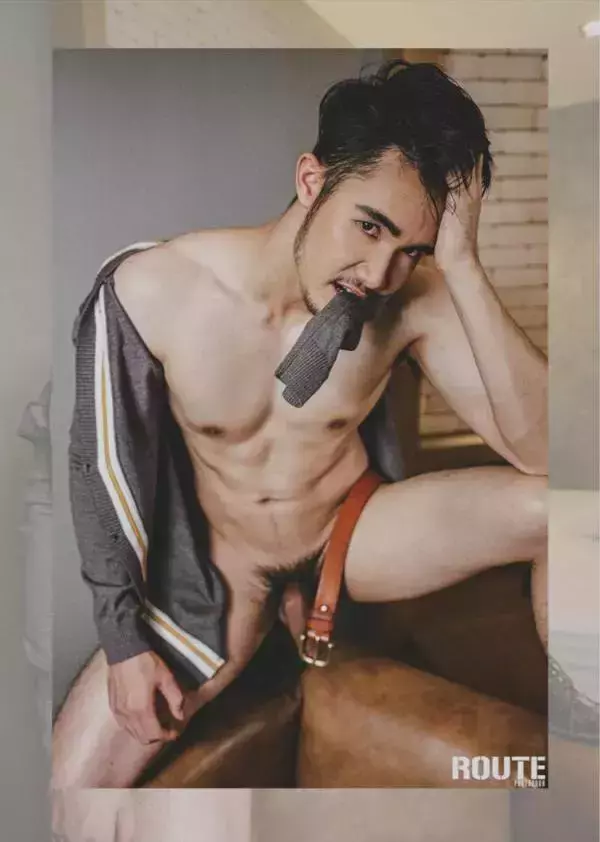 Route Photobook No.04 version nude [Ebook]