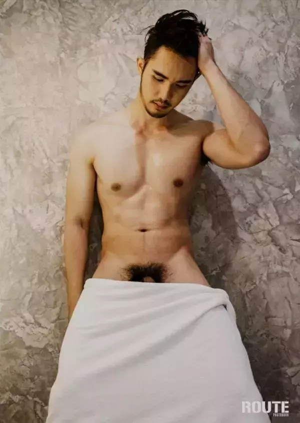 Route Photobook No.04 version nude [Ebook]