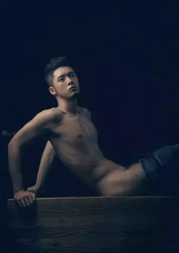 VIRILE 26