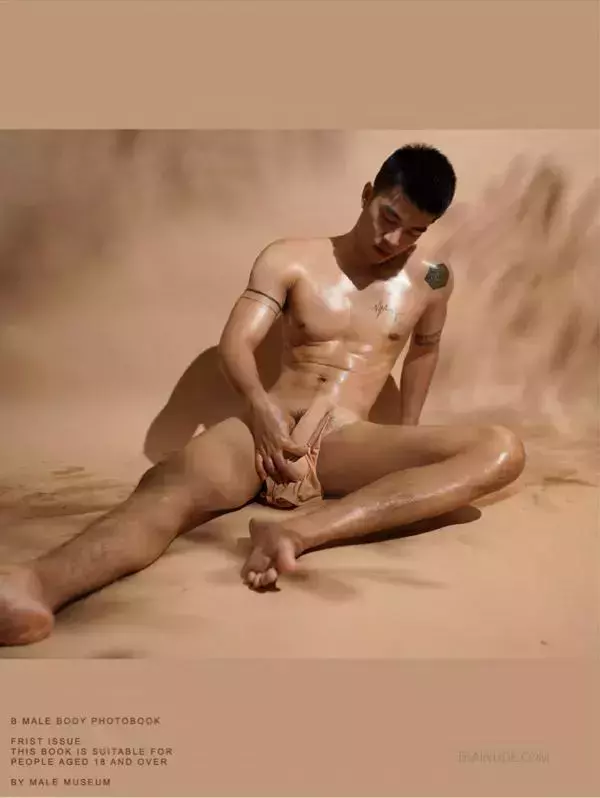 B Photobook 01 [ Ebook + Video ]