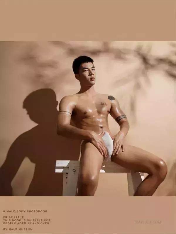B Photobook 01 [ Ebook + Video ]