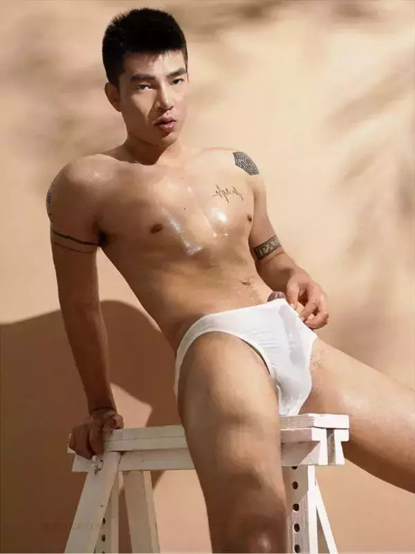 B Photobook 01 [ Ebook + Video ]
