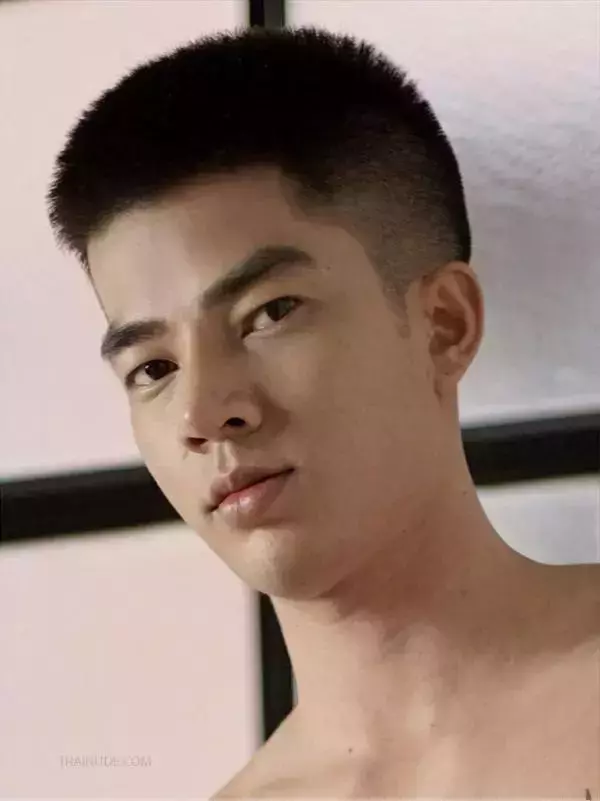 B Photobook 01 [ Ebook + Video ]