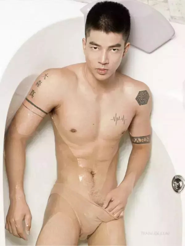 B Photobook 01 [ Ebook + Video ]