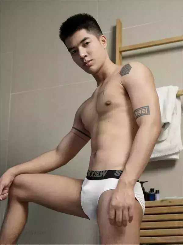 B Photobook 01 [ Ebook + Video ]