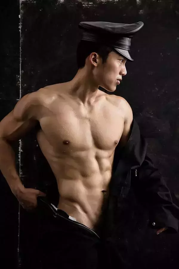 Body Builder