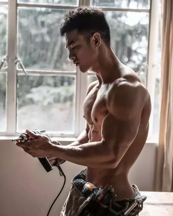 Body Builder