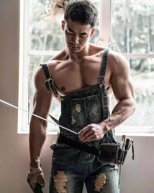 Body Builder