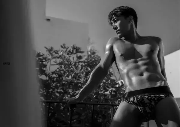 Hunger Homme 10 | KARN Supachat