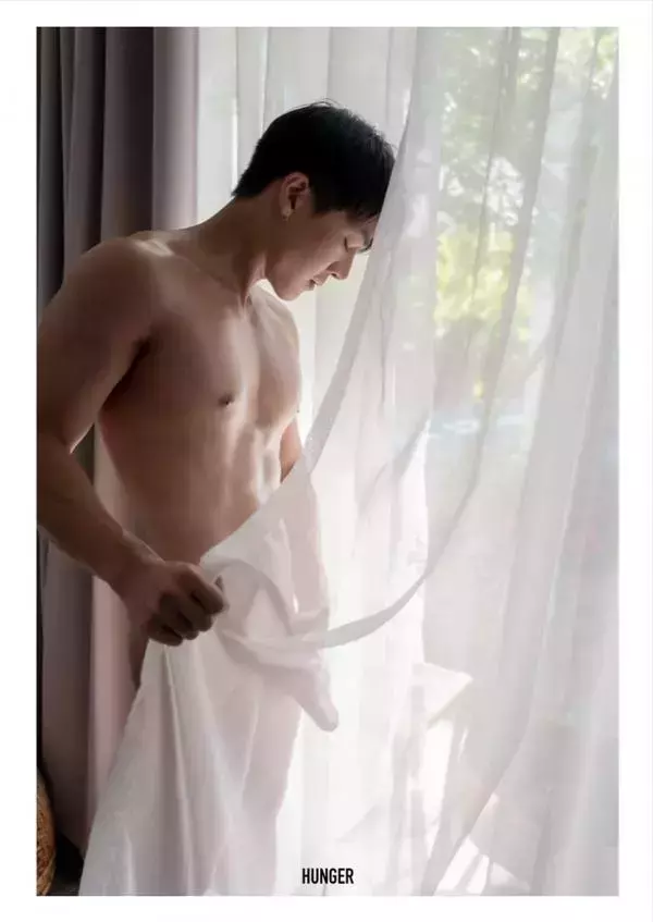 Hunger Homme 10 | KARN Supachat