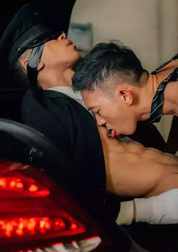 Hunt No.04 – Naughty Driver