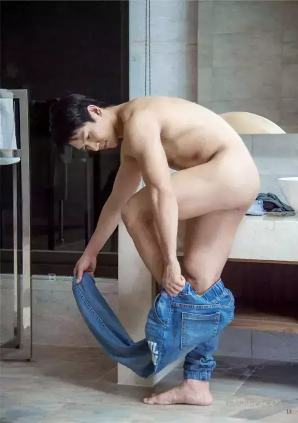 Whose Man No.79 – Justin [Ebook+Video]