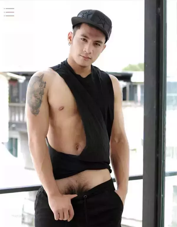 BOYZ 01 | Theerat Oua [ Ebook+Video ]