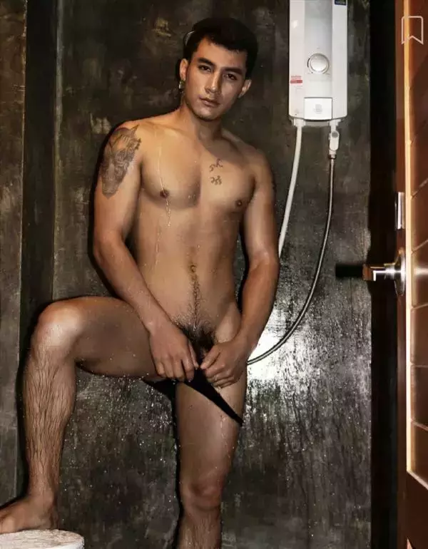 BOYZ 01 | Theerat Oua [ Ebook+Video ]