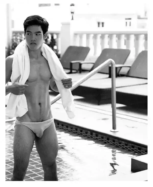 HOMME 07