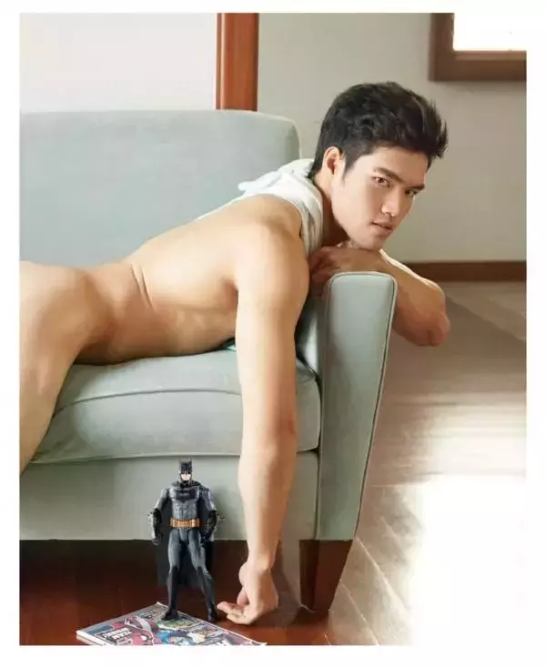 HOMME 07