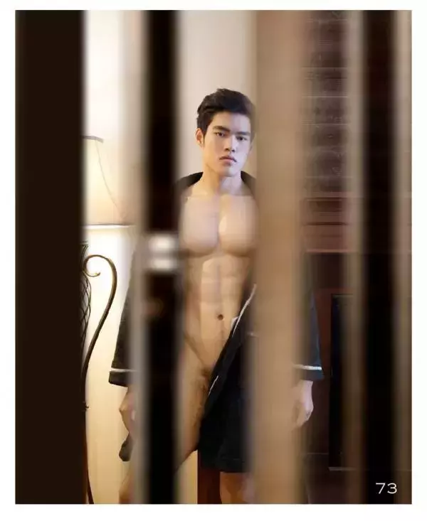 HOMME 07