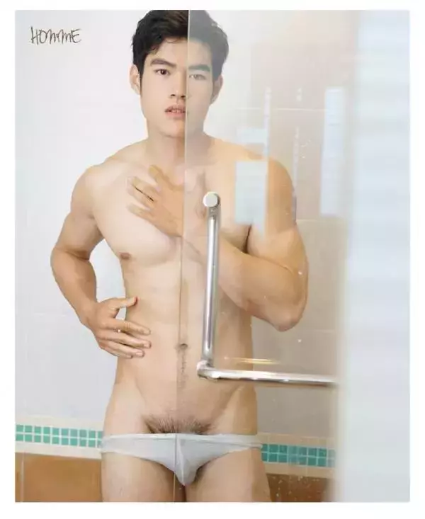 HOMME 07